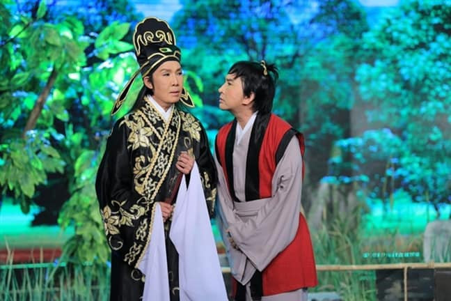 Nghệ sĩ Kim Tử Long nghẹn ngào tiễn biệt NSƯT Vũ Linh.