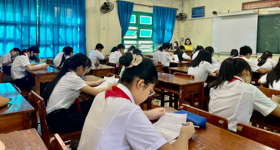Học sinh Trường THCS Lý Thường Kiệt trong 1 tiết học. Ảnh: NTCC
