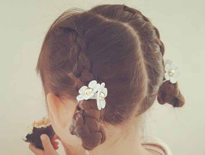 20 kiểu tóc tết đẹp cho bé gái đón Tết 2020, chỉ mất 5 phút nhưng ai gặp cũng khen xinh