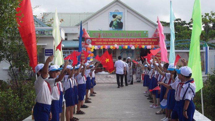 Lễ đón Quyết định và Bằng công nhận Trường Mẫu giáo Hương Giang đạt chuẩn Quốc gia mức độ II