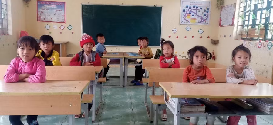Học sinh Trường Phổ thông DTBT Tiểu học Thanh Kim, thị xã Sa Pa.