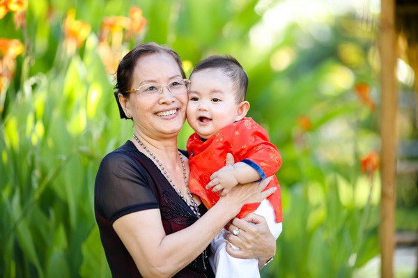 Gia đình Khánh Thi - Phan Hiển hạnh phúc du xuân Gia đình Khánh Thi - Phan Hiển hạnh phúc du xuân