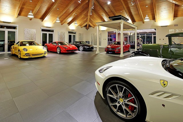 Dinh thự phong cách Ferrari chuyên dùng để khoe siêu xe ảnh 10 Dinh thự phong cách Ferrari chuyên dùng để khoe siêu xe ảnh 10