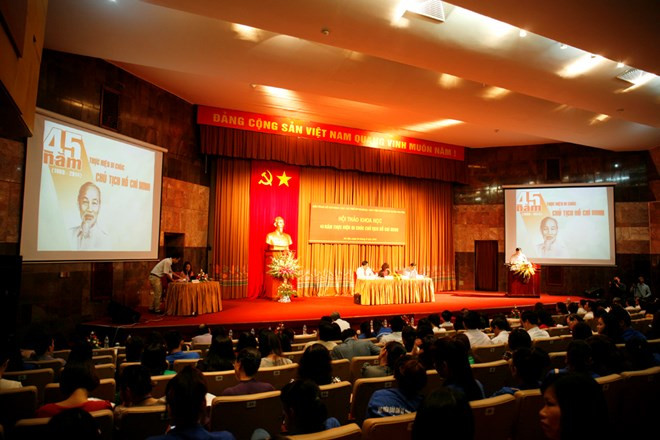 Toàn cảnh hội thảo 45 năm thực hiện di chúc Bác Hồ (Ảnh: Thái Anh) Toàn cảnh hội thảo 45 năm thực hiện di chúc Bác Hồ (Ảnh: Thái Anh)
