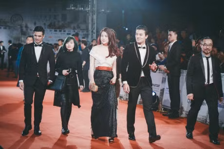 Dan sao Viet long lay, quyen ru tren tham do Lien hoan phim Quoc te Ha Noi - Anh 4