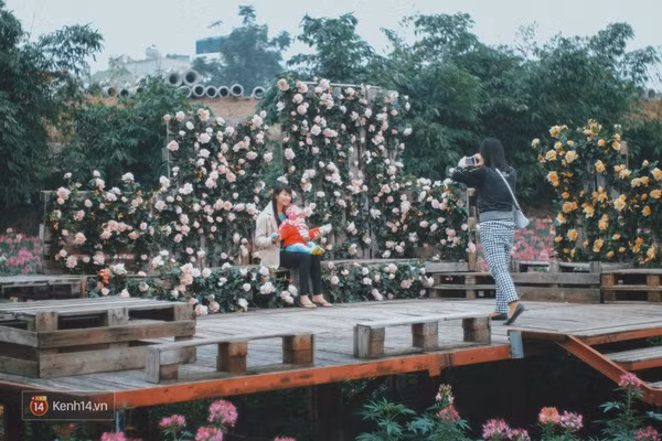 Những ngày này, đây chính là 3 địa điểm chụp hình được ưa thích nhất ở Hà Nội! - Ảnh 10.