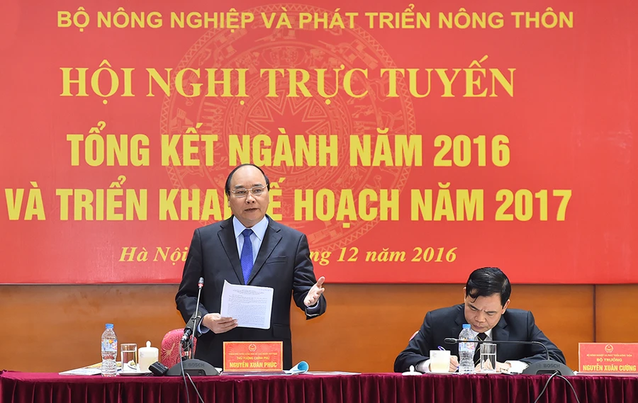 Thủ tướng Nguyễn Xuân Phúc phát biểu chỉ đạo tại Hội nghị