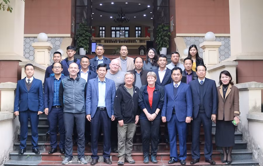 UBND tỉnh Thái Nguyên tiếp đón đoàn công tác UBND tỉnh Quảng Bình, đoàn thám hiểm Hiệp hội hang động Hoàng gia Anh.