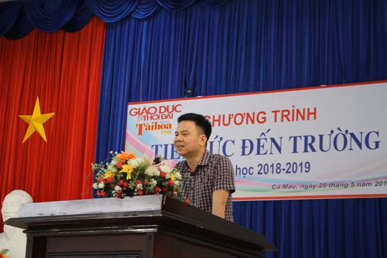 Tiếp sức học trò nơi cuối trời Tổ quốc ảnh 11