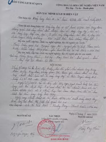 Mỗi máy bay đều có một lý lịch rất tỉ mỉ rõ ràng.