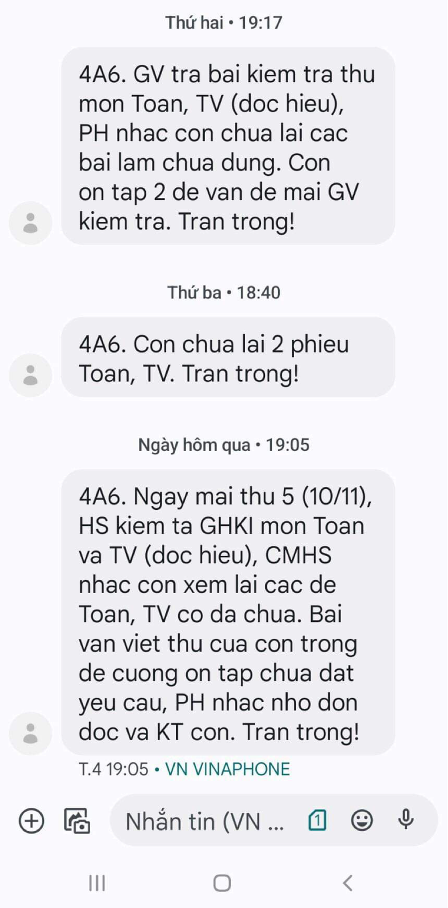 Thông tin không dấu khiến phụ huynh khó khăn tiếp nhận. Ảnh: TG Thông tin không dấu khiến phụ huynh khó khăn tiếp nhận. Ảnh: TG