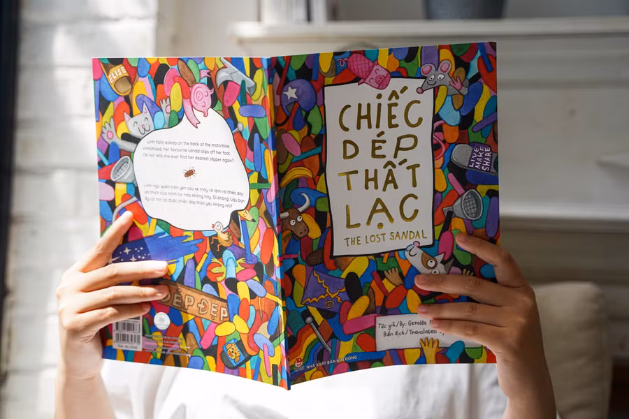 Cuốn sách "Chiếc dép thất lạc".