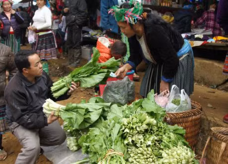 Dac sac phien cho vung cao Sin Suoi Ho, Lai Chau - Anh 5
