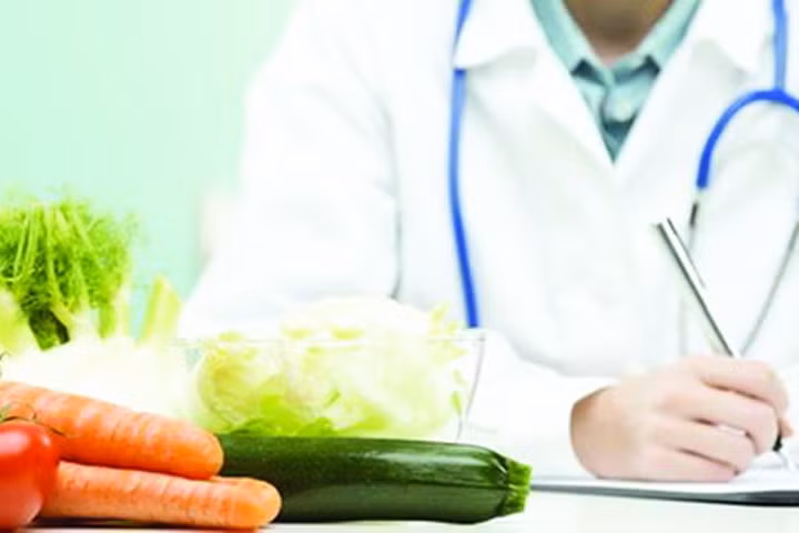 Giúp người tăng huyết áp vui khỏe đón Xuân