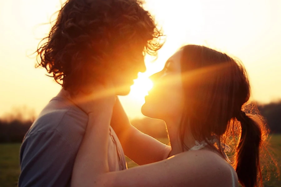 7 điều đơn giản khiến chồng mê mệt vợ suốt đời