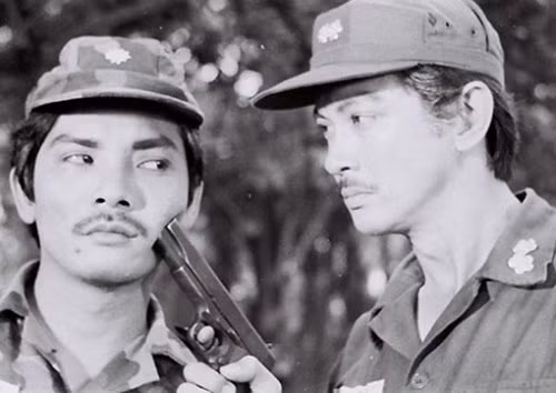 Những cuộc tình với 4 người vợ của diễn viên Thương Tín