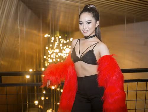 Lương Bích Hữu ngày càng hở bạo sau biến cố tình cảm