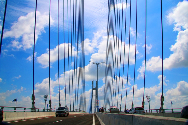 Cầu Vàm Cống có tổng mức đầu tư 271 triệu USD bằng nguồn vốn ODA của Hàn Quốc và vốn đối ứng của Chính phủ Việt Nam