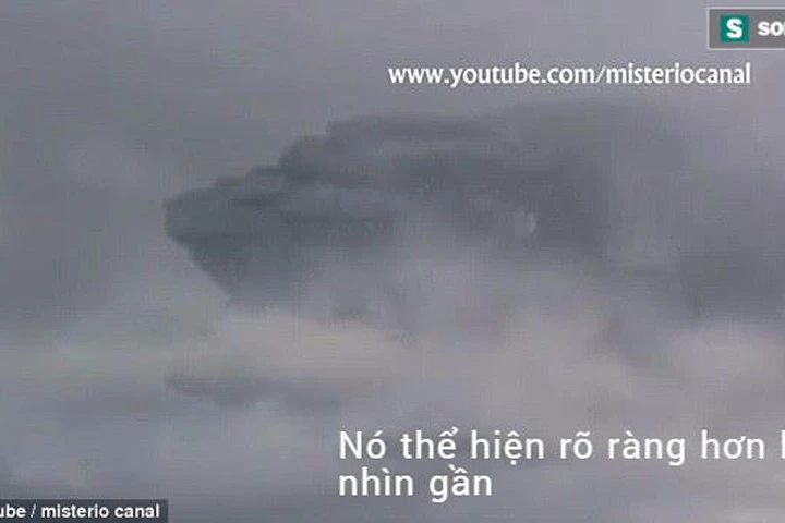 Dân mạng "chiến tranh" vì UFO hình chiến hạm bí ẩn ở Peru