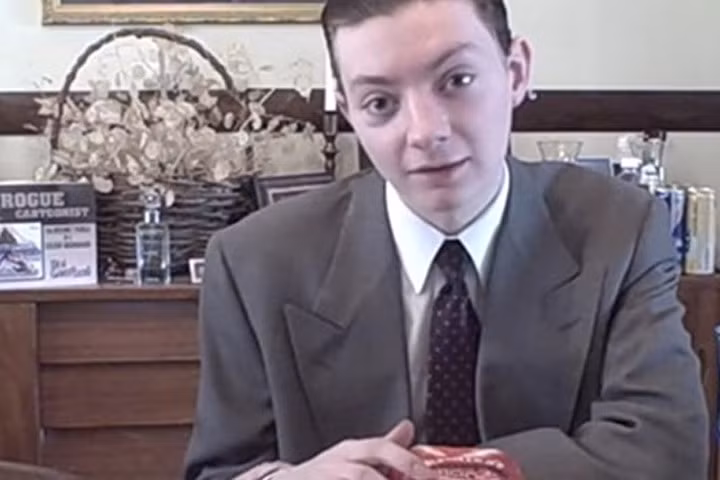 Kiếm 1.500 USD một tháng nhờ bình luận đồ ăn