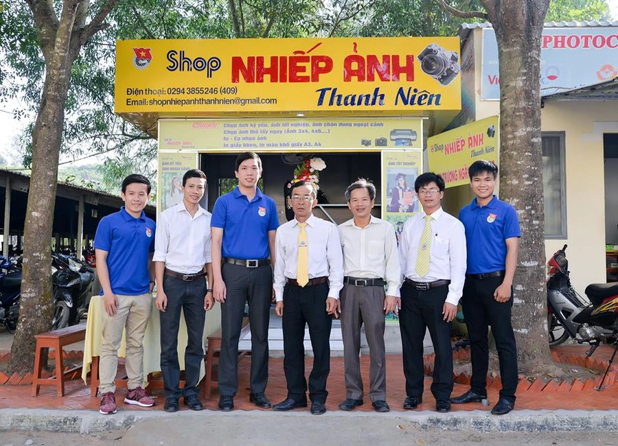 Shop Nhiếp ảnh Thanh Niên