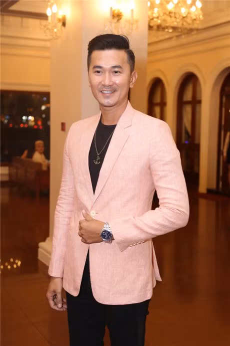 Quoc Cuong tiet lo tinh ban 15 nam voi Tang Thanh Ha - Anh 1