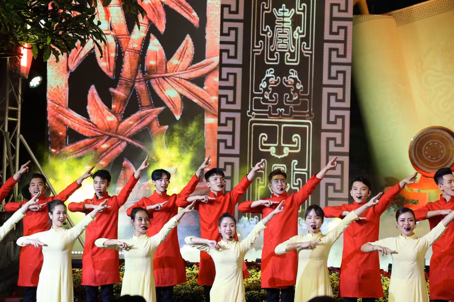 &nbsp;Hoành tráng Lễ kỷ niệm 1010 năm Thăng Long – Hà Nội ảnh 4