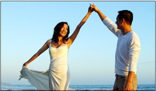 Sao Việt người bị chồng đánh mất trí, kẻ trầm cảm vì bị lừa