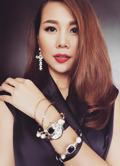 Bộ sưu tập hoa tai 