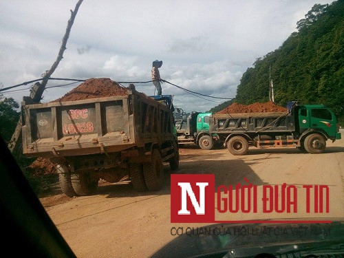 Đã tìm ra thủ phạm nhuộm đỏ sông Ngàn Phố ở Hà Tĩnh - Ảnh 1 Đã tìm ra thủ phạm nhuộm đỏ sông Ngàn Phố ở Hà Tĩnh - Ảnh 1