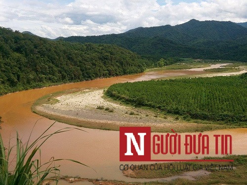 Đã tìm ra thủ phạm nhuộm đỏ sông Ngàn Phố ở Hà Tĩnh - Ảnh 2 Đã tìm ra thủ phạm nhuộm đỏ sông Ngàn Phố ở Hà Tĩnh - Ảnh 2