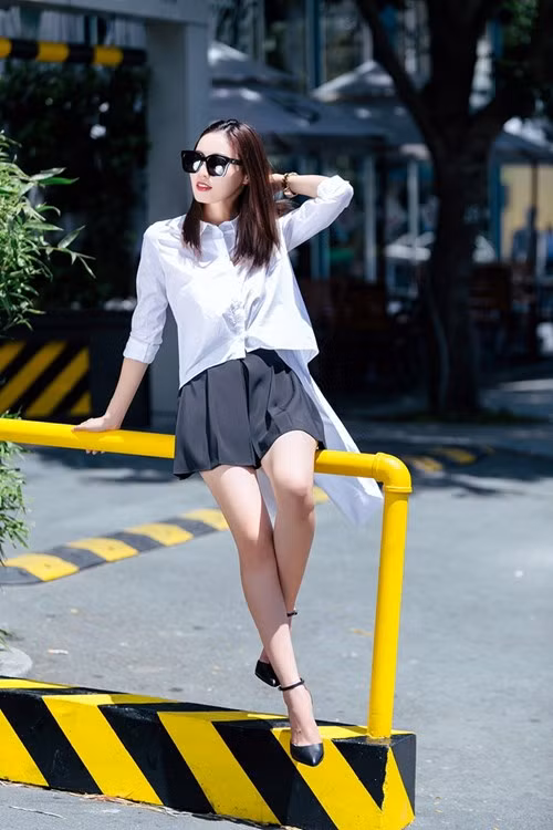 Lan Ngọc khoe chân dài miên man trên phố - ảnh 3