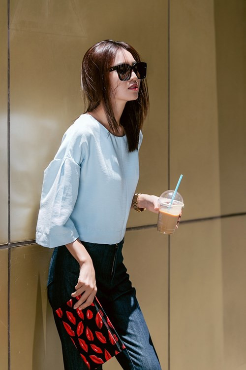 Lan Ngọc khoe chân dài miên man trên phố - ảnh 7