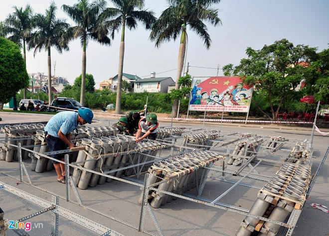 Các trận địa pháo hoa mừng giải phóng thủ đô đã sẵn sàng