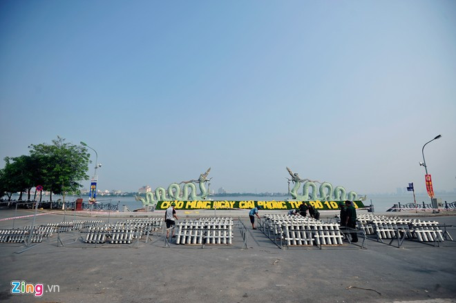 Các trận địa pháo hoa mừng giải phóng thủ đô đã sẵn sàng