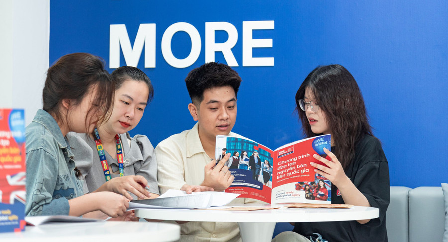 Sinh viên Trường ĐH Phenikaa. Ảnh: NTCC