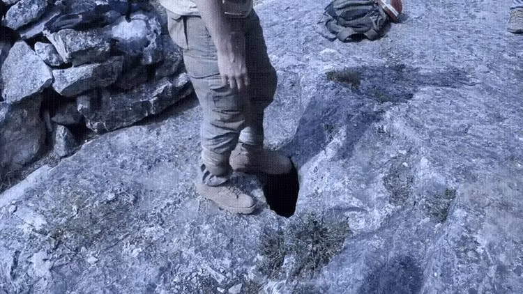 Lối vào nơi được coi là "cánh cổng địa ngục" ở Texas, Mỹ.