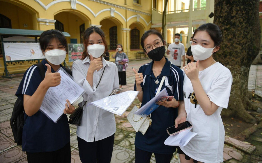 Thí sinh tham dự Kỳ thi tốt nghiệp THPT điểm thi THPT Trần Phú. Ảnh: Thế Đại Thí sinh tham dự Kỳ thi tốt nghiệp THPT điểm thi THPT Trần Phú. Ảnh: Thế Đại