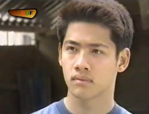 Sao Hoa cỏ may: Hà Hồ, Hạ Vi lận đận tình trường