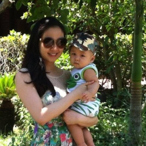 Sao Hoa cỏ may: Hà Hồ, Hạ Vi lận đận tình trường