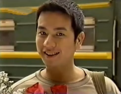 Sao Hoa cỏ may: Hà Hồ, Hạ Vi lận đận tình trường