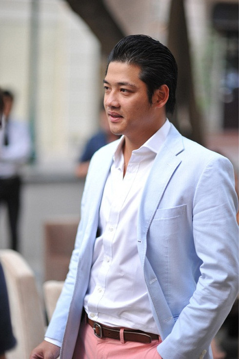 Sao Hoa cỏ may: Hà Hồ, Hạ Vi lận đận tình trường