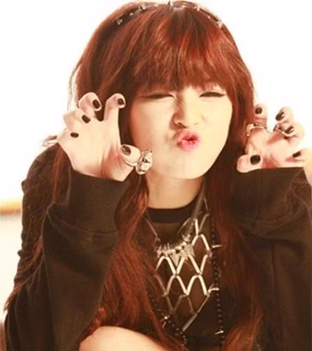 Những ngôi sao gợi cảm bậc nhất showbiz xứ Kim chi - ảnh 2