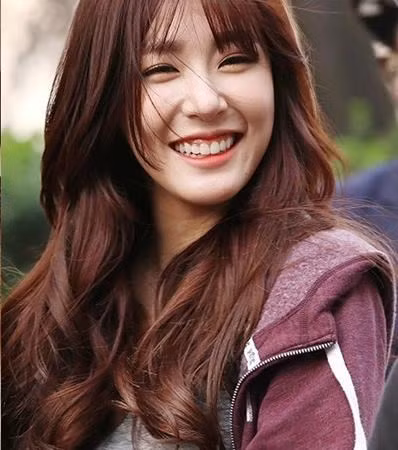 Những ngôi sao gợi cảm bậc nhất showbiz xứ Kim chi - ảnh 12