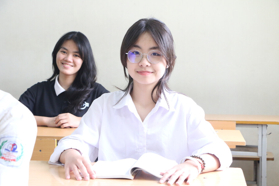 Học sinh Trường THPT Đinh Tiên Hoàng (Hà Nội). Ảnh: Đình Tuệ.