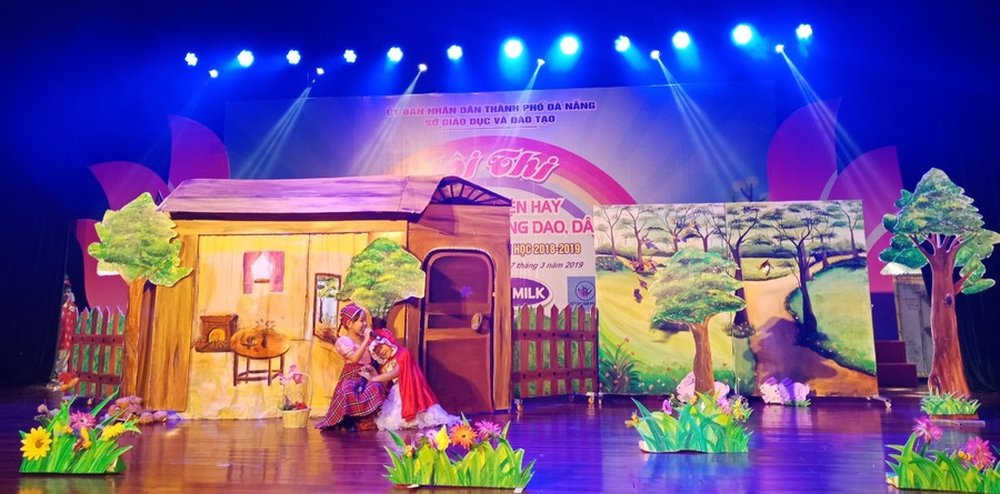 Hội thi Bé kể chuyện hay - Bé với khúc hát đồng dao còn là cơ hội để trẻ rèn luyện các kỹ năng của bản thân Hội thi Bé kể chuyện hay - Bé với khúc hát đồng dao còn là cơ hội để trẻ rèn luyện các kỹ năng của bản thân