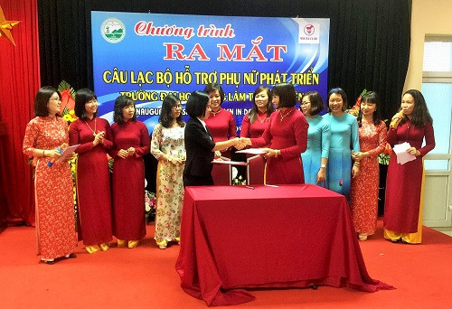 CLB Hỗ trợ phụ nữ phát triển Trường ĐH Nông Lâm đã ký kế hợp tác với một số tổ chức