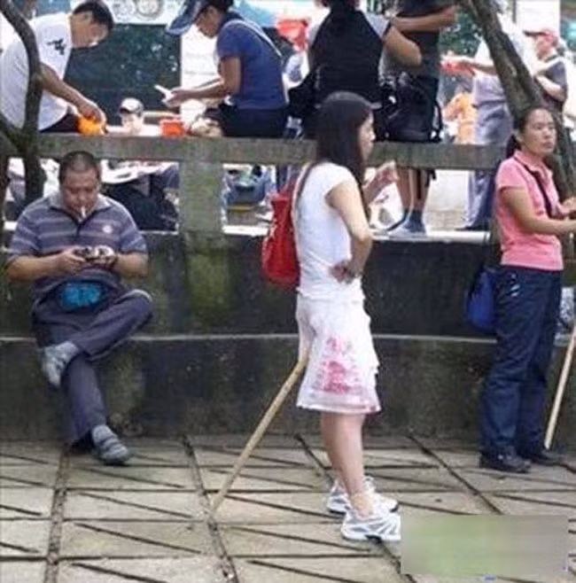 Cô nàng có môn "công phu" quá đỉnh.