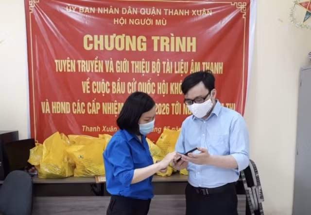 Giới thiệu bộ tài liệu âm thanh cho người khiếm thị