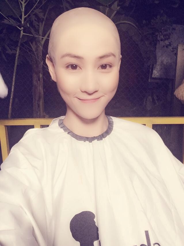 Những “mỹ nhân đầu trọc” gây xôn xao showbiz Việt ảnh 10 Những “mỹ nhân đầu trọc” gây xôn xao showbiz Việt ảnh 10